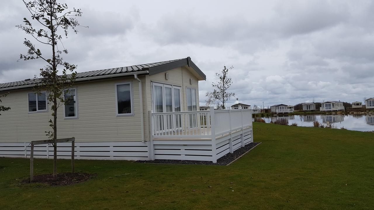 Luxury Lodge At Haggerston Castle Beal Exterior foto